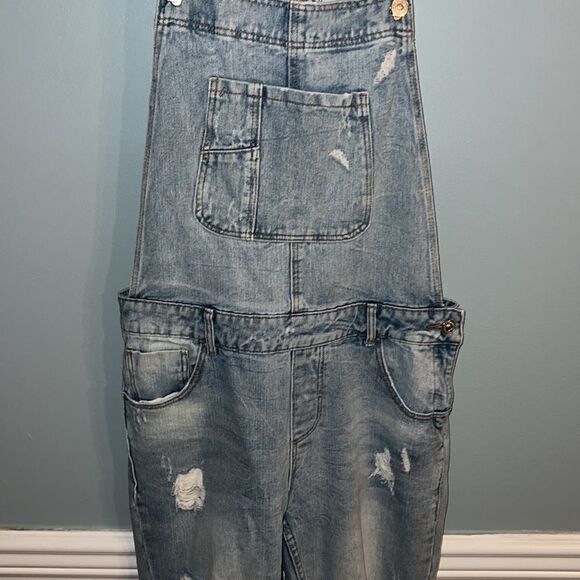 Zara Women’s S denim ripped leg rolled leg qoveralls - Picture 3 of 15